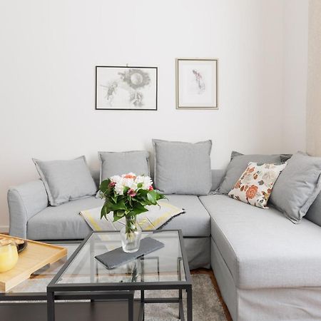 Cozy Getaway In Heart Of City - J Zagreb Bagian luar foto